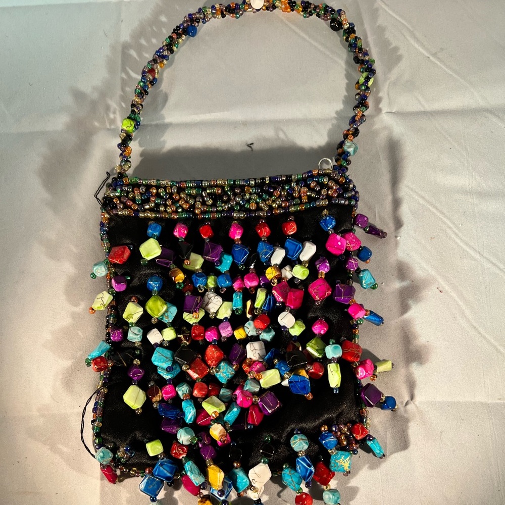 La Voila Vintage Beaded Purse